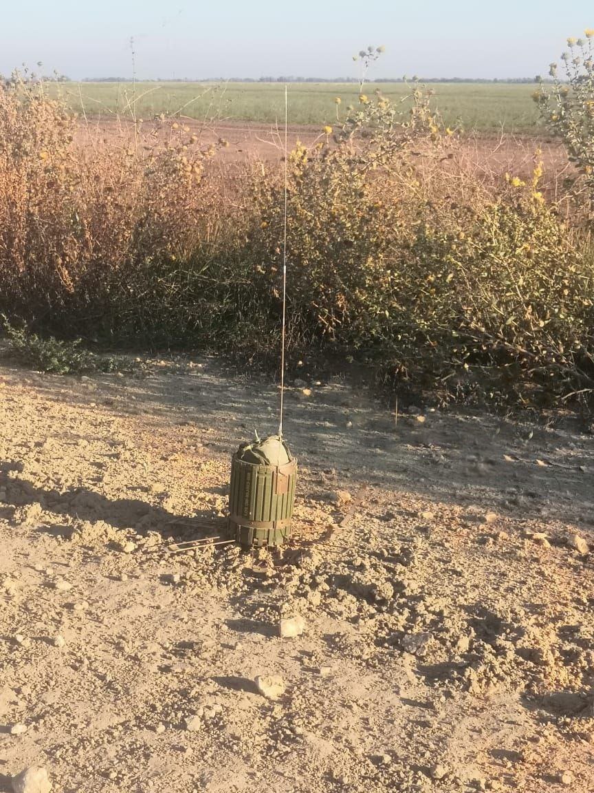 AT2 DM1399 anti-tank mine in Kherson Oblast.